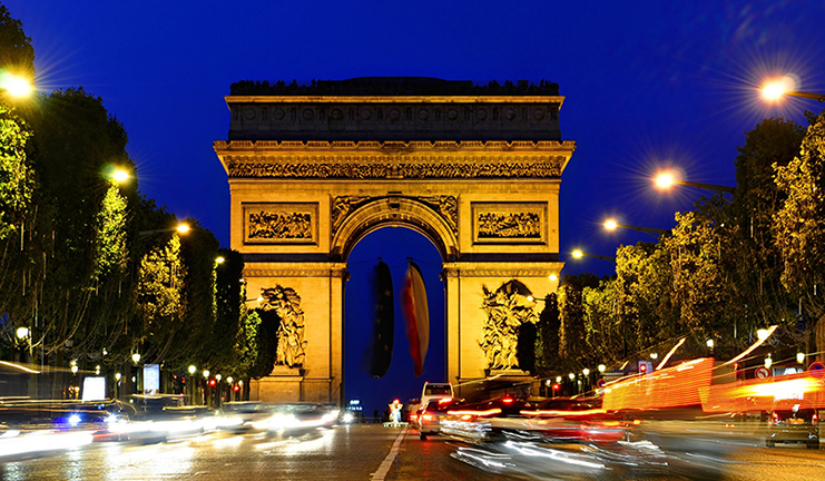 Avenida Champs-Elysées é a mais cara da Europa